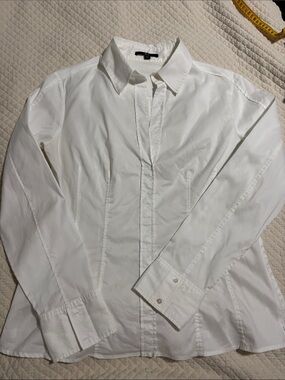 Hugo Boss White Dress Shirt - Classic Collared Button-Front